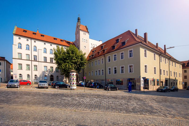 Umzug der Büroräumlichkeiten an den Alten Kornmarkt direkt neben dem Dom.